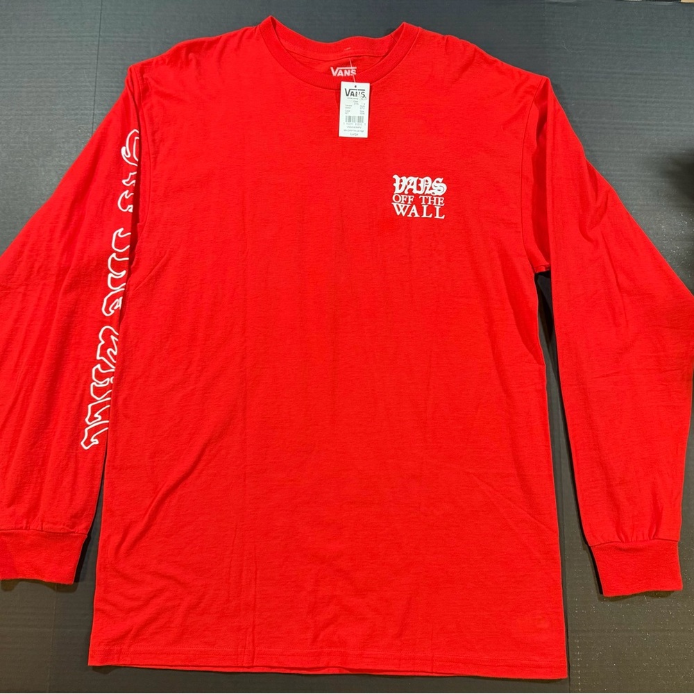 Vans “Off The Wall” Long Sleeve Tee